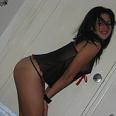 Las vacaciones de una morena cachonda